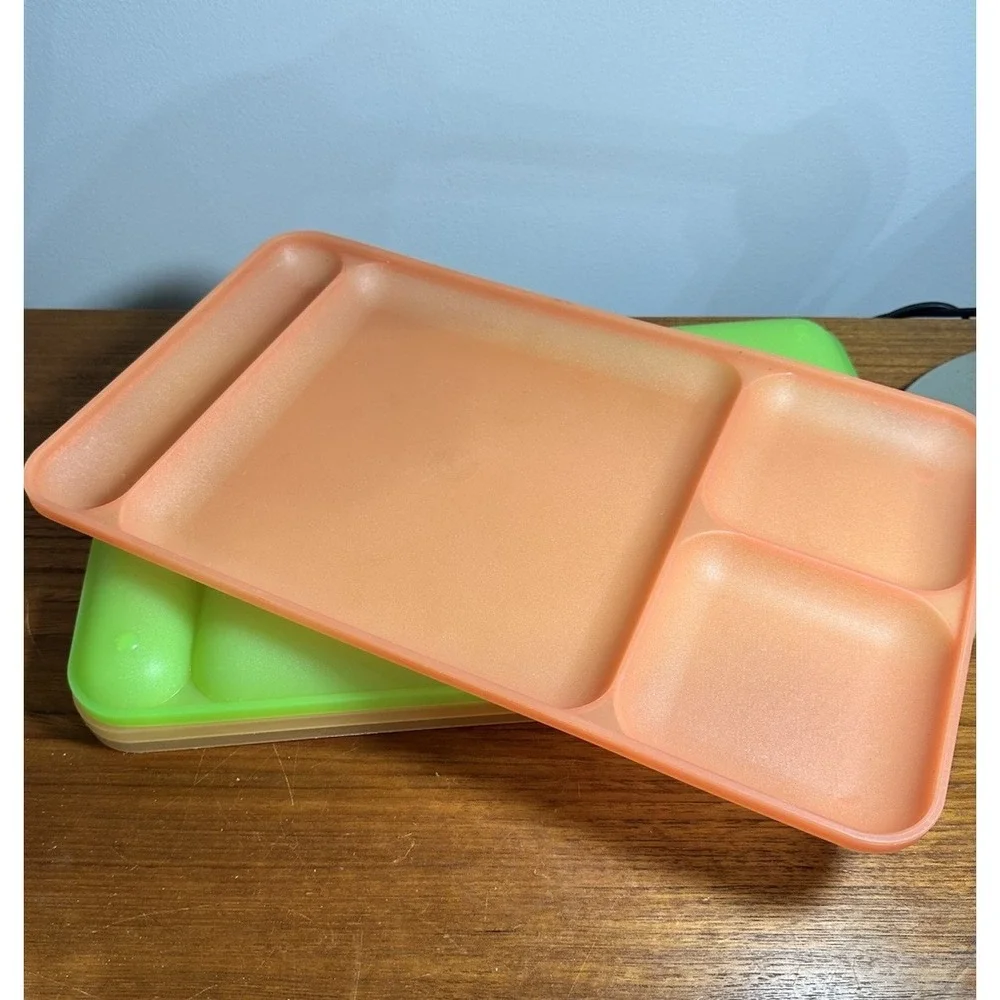 Vintage Tupperware 1535 Divided Lunch Dinner Plate Camping TV Cafeteria Tray Lot